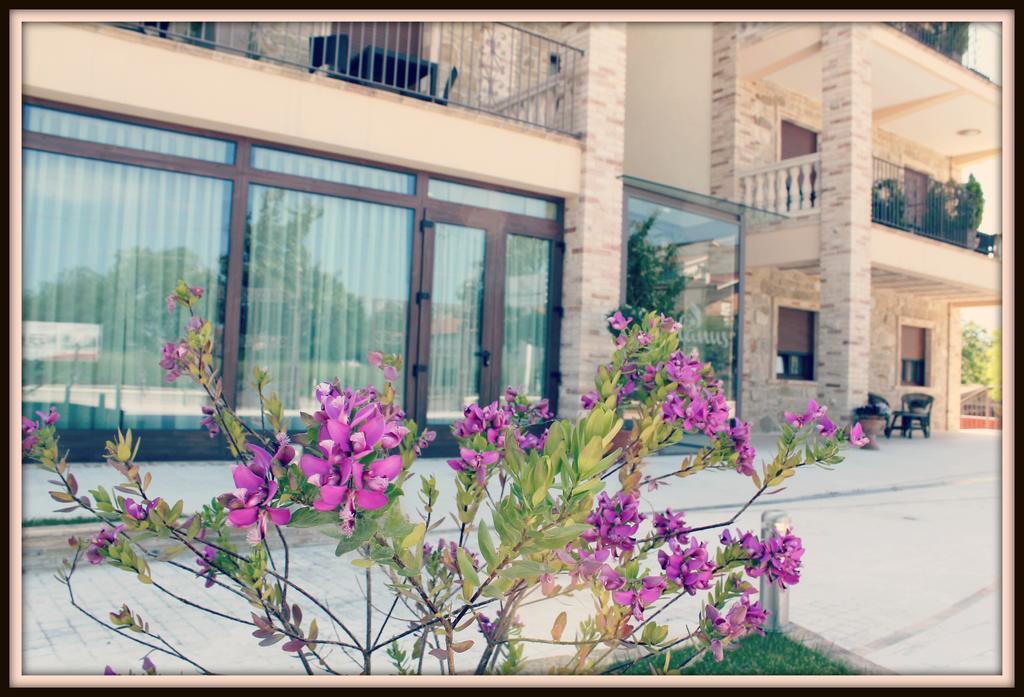 Halanus Hotel And Resort Alanno Экстерьер фото