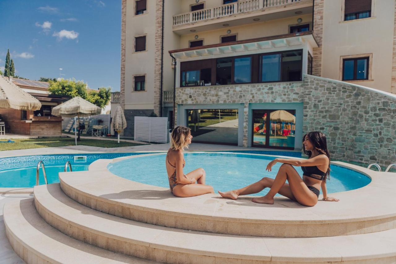 Halanus Hotel And Resort Alanno Экстерьер фото